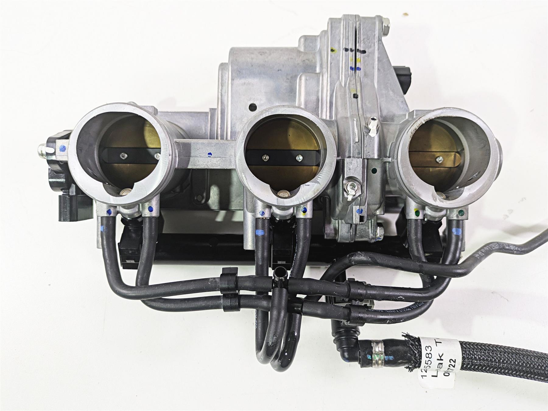 2024 Triumph Street Triple 765 R Keihin Throttle Body Bodies T1243415 {{ shop.shopifyCountryName }} - Mototech271