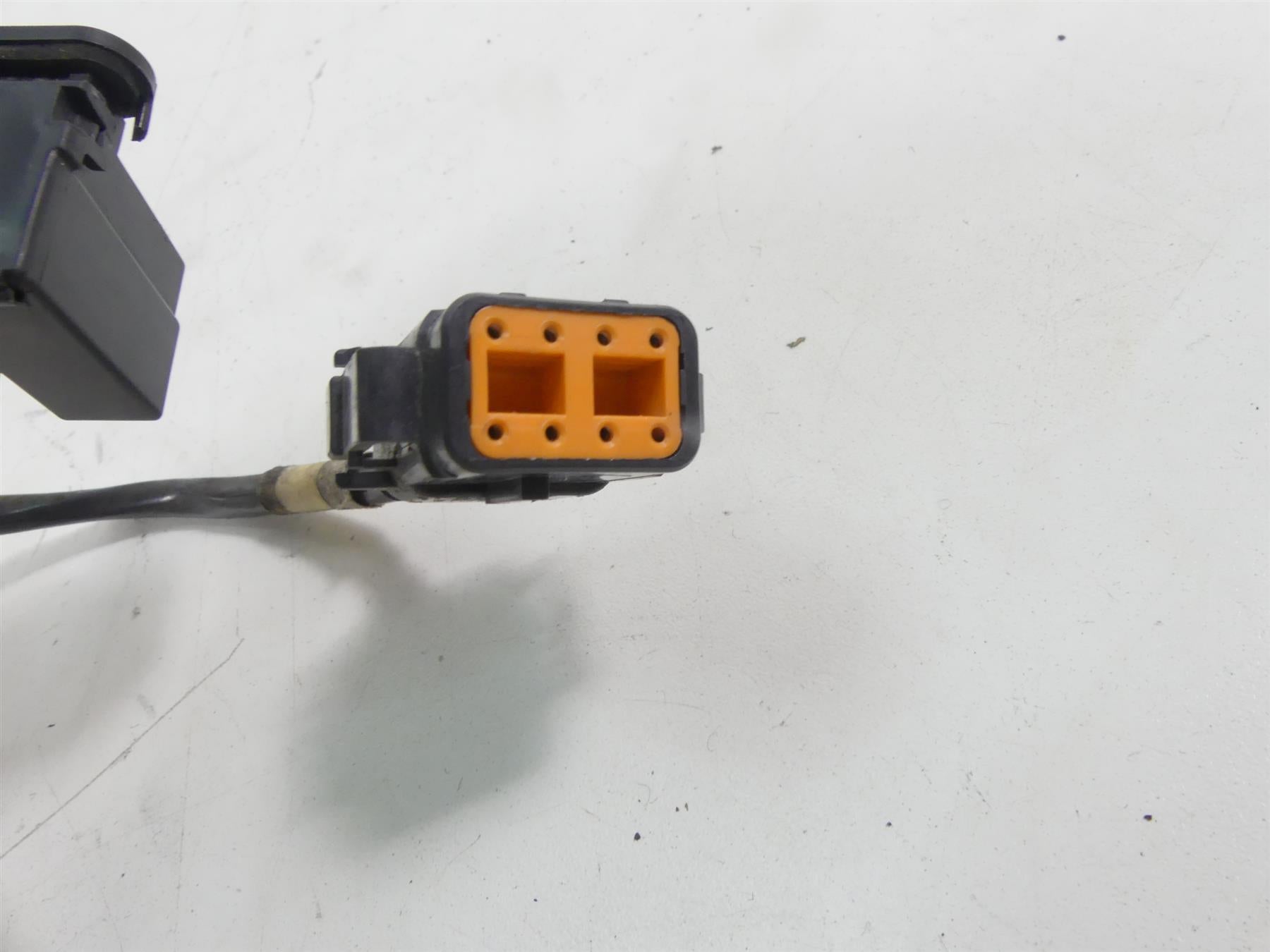 2005 Harley FXDWGI Dyna Wide Glide Instrument Indicator Lights Cluster 68113-99C {{ shop.shopifyCountryName }} - Mototech271