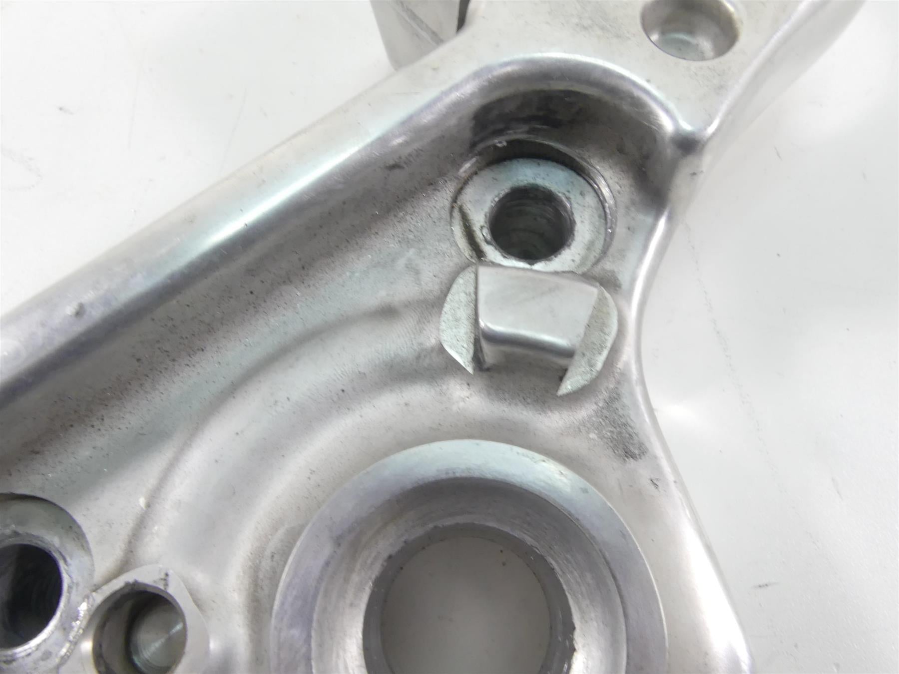 2011 Harley VRSCF Muscle Rod Upper Triple Tree Steering Clamp 46891-09C {{ shop.shopifyCountryName }} - Mototech271
