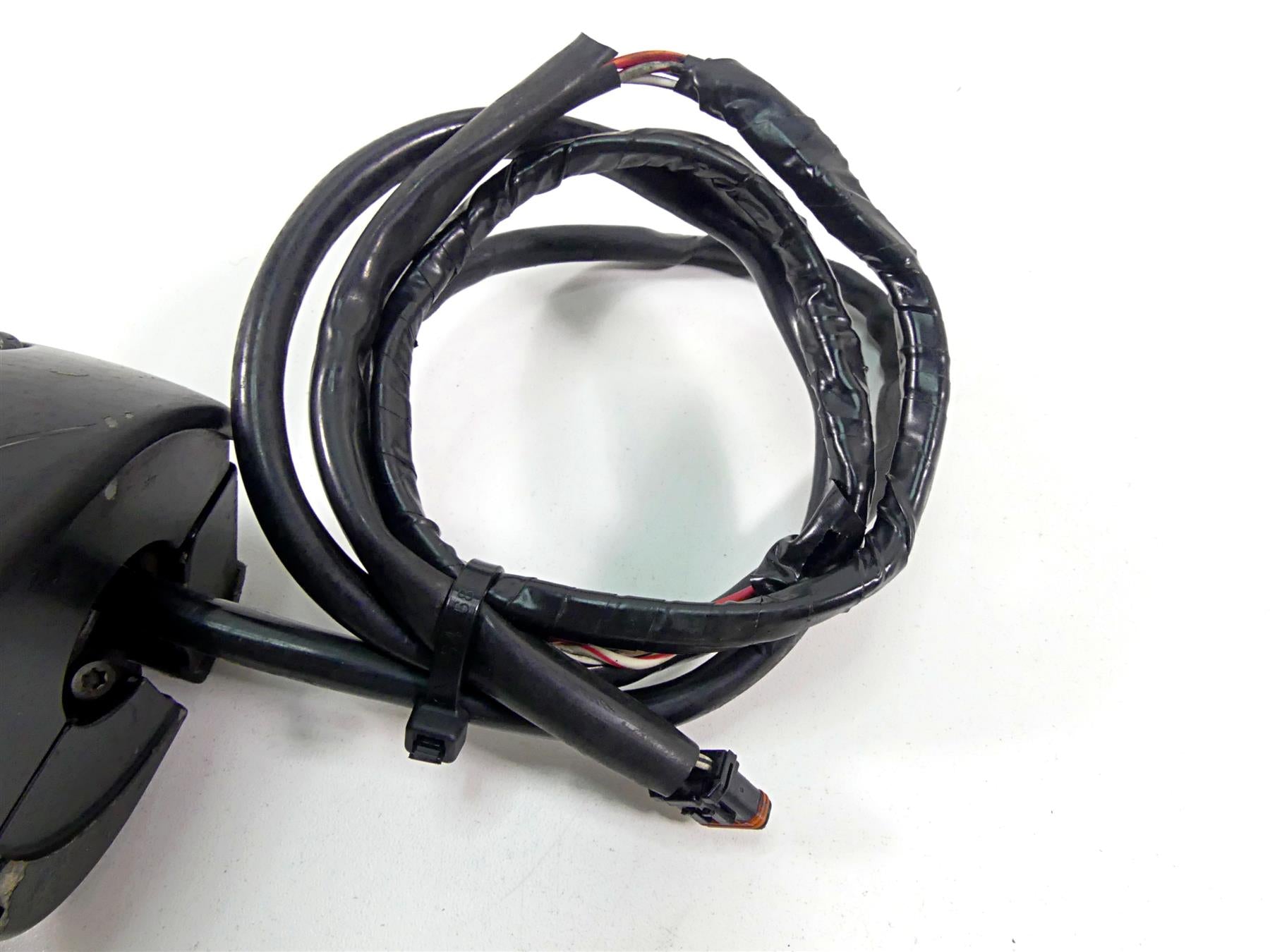 2011 Harley Softail FXS Blackline Left Hand Control Switch - Read 72951-12A {{ shop.shopifyCountryName }} - Mototech271