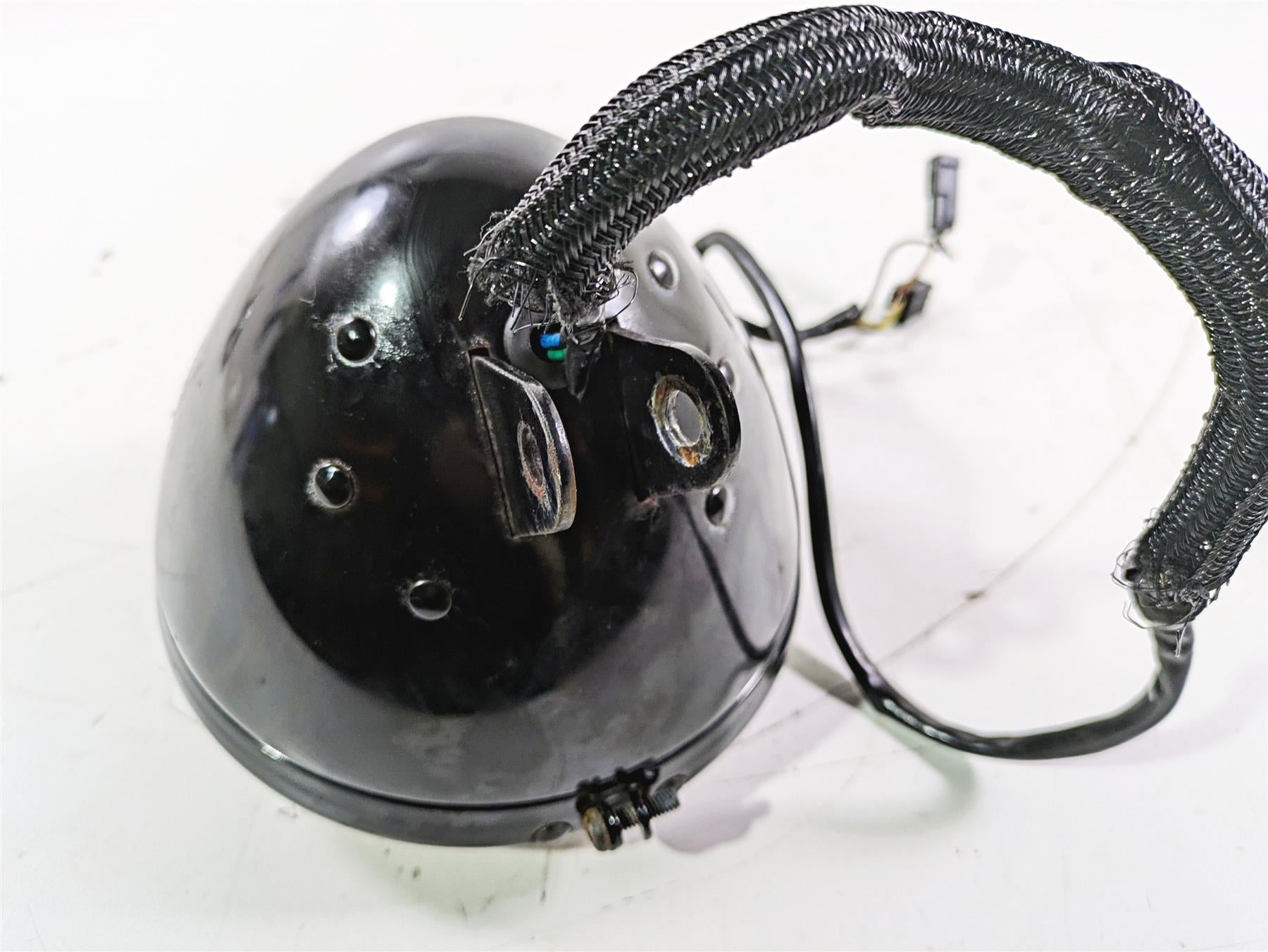 2005 Harley Softail FLSTSCI Heritage Springer Headlight Head Light Lamp 69769-05 {{ shop.shopifyCountryName }} - Mototech271