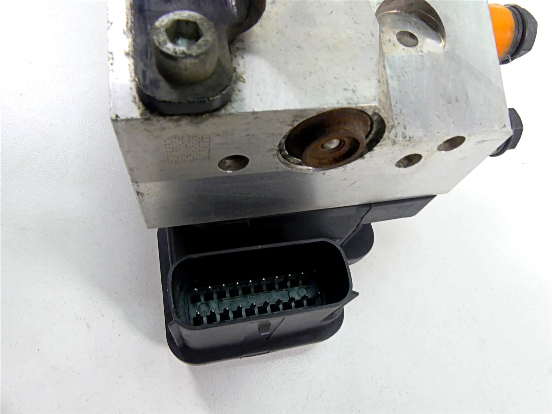 2014 Harley VRSCF Muscle V-Rod Abs Brake Pump Pressure Unit Module 40664-08A {{ shop.shopifyCountryName }} - Mototech271
