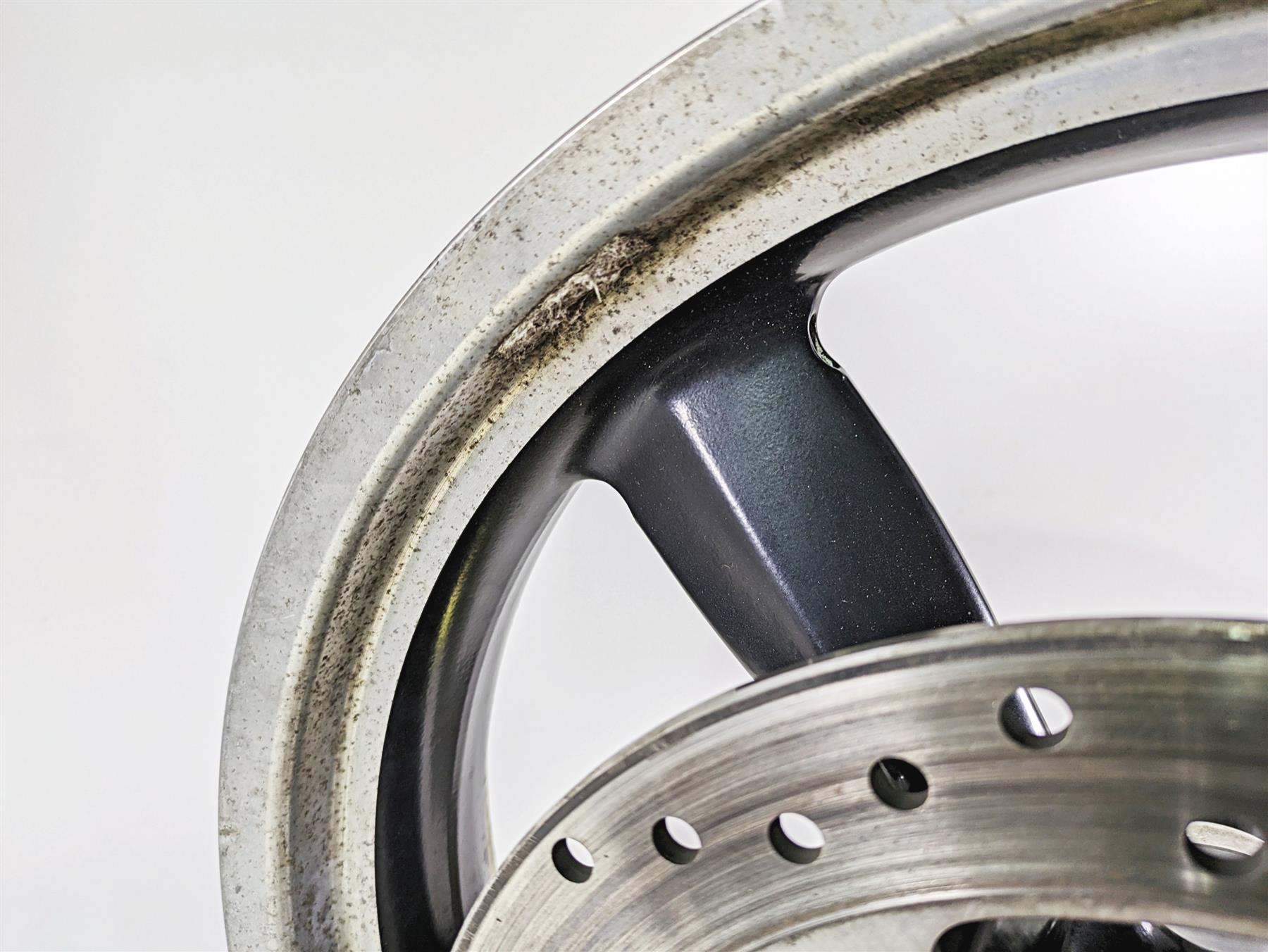 2012 Harley FLD Dyna Switchback Front Wheel Rim Straight 18x3.5 47855-12 {{ shop.shopifyCountryName }} - Mototech271