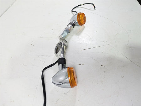 2002 Honda V-Twin VTX1800 C Front Blinker Turn Signal Set 33400-MBH-672 {{ shop.shopifyCountryName }} - Mototech271