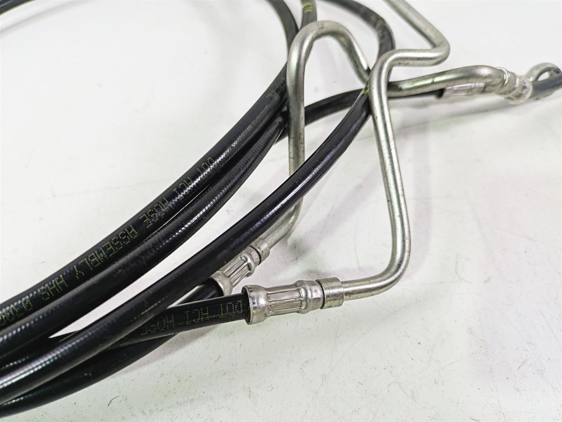 2015 Harley Touring FLHTKL Electra Glide Front Abs Brake Line Hose Set 41800544 {{ shop.shopifyCountryName }} - Mototech271