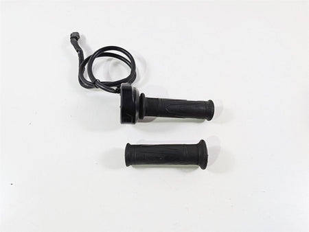 2019 Triumph Speed Triple RS 1050 Ride By Wire Throttle Grip Sensor T2042226 {{ shop.shopifyCountryName }} - Mototech271