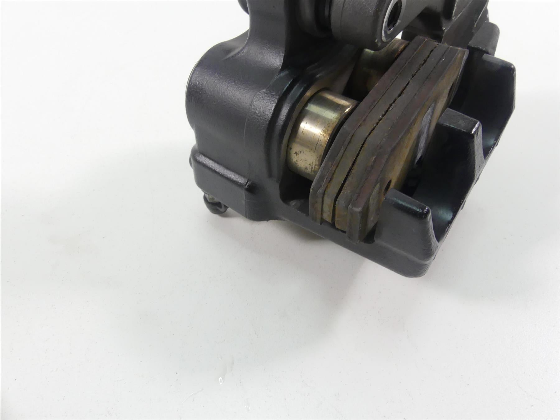 2018 Harley FXBRS Softail Breakout Rear Brake Caliper & Bracket 41300192 {{ shop.shopifyCountryName }} - Mototech271