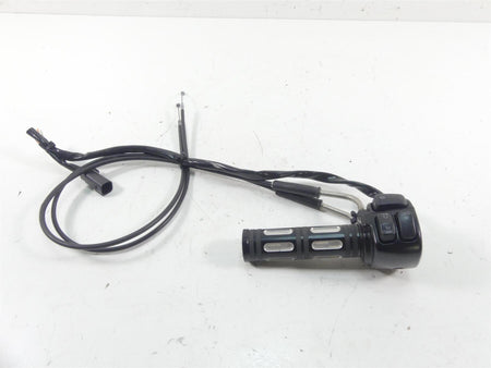 2012 Harley VRSCF Muscle Rod Right Hand Throttle Control Switch - Read 71684-06A {{ shop.shopifyCountryName }} - Mototech271