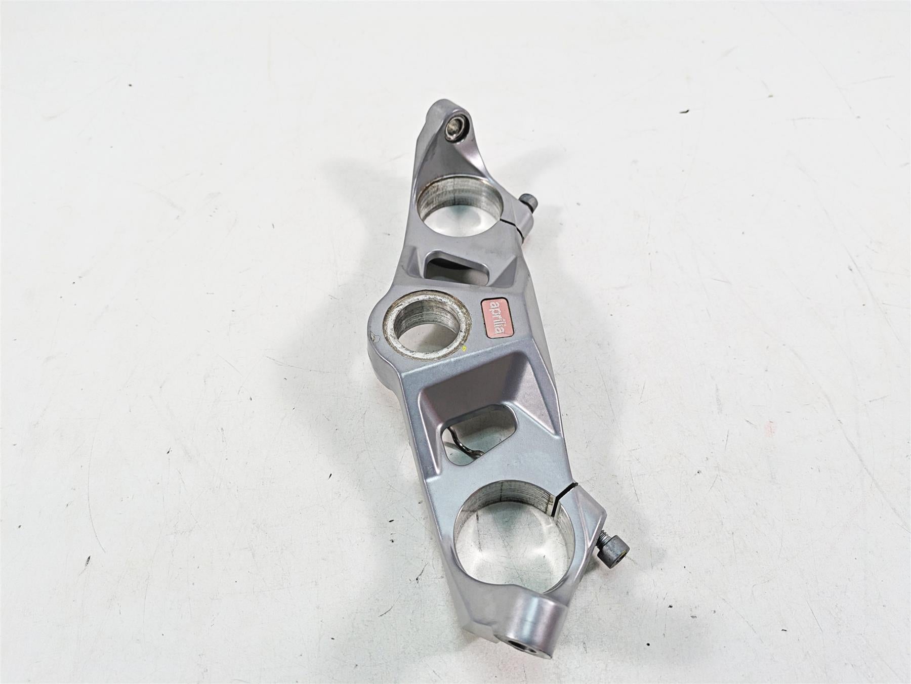 2021 Aprilia RS660 Upper Triple Tree Steering Clamp 51mm - Read 2B005253 {{ shop.shopifyCountryName }} - Mototech271