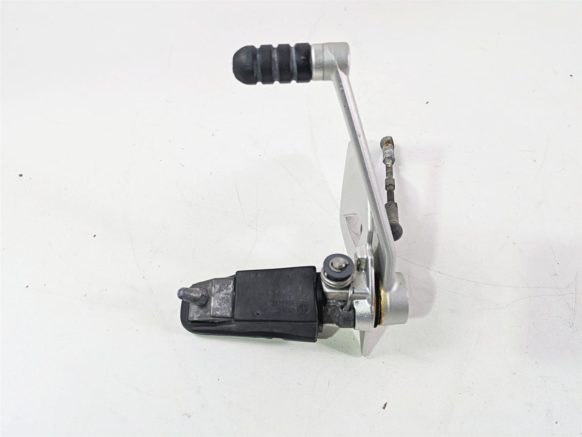 2016 BMW R1200RT K52 Front Left Foot Peg + Shifter -Read 46718535641 46718560383 {{ shop.shopifyCountryName }} - Mototech271