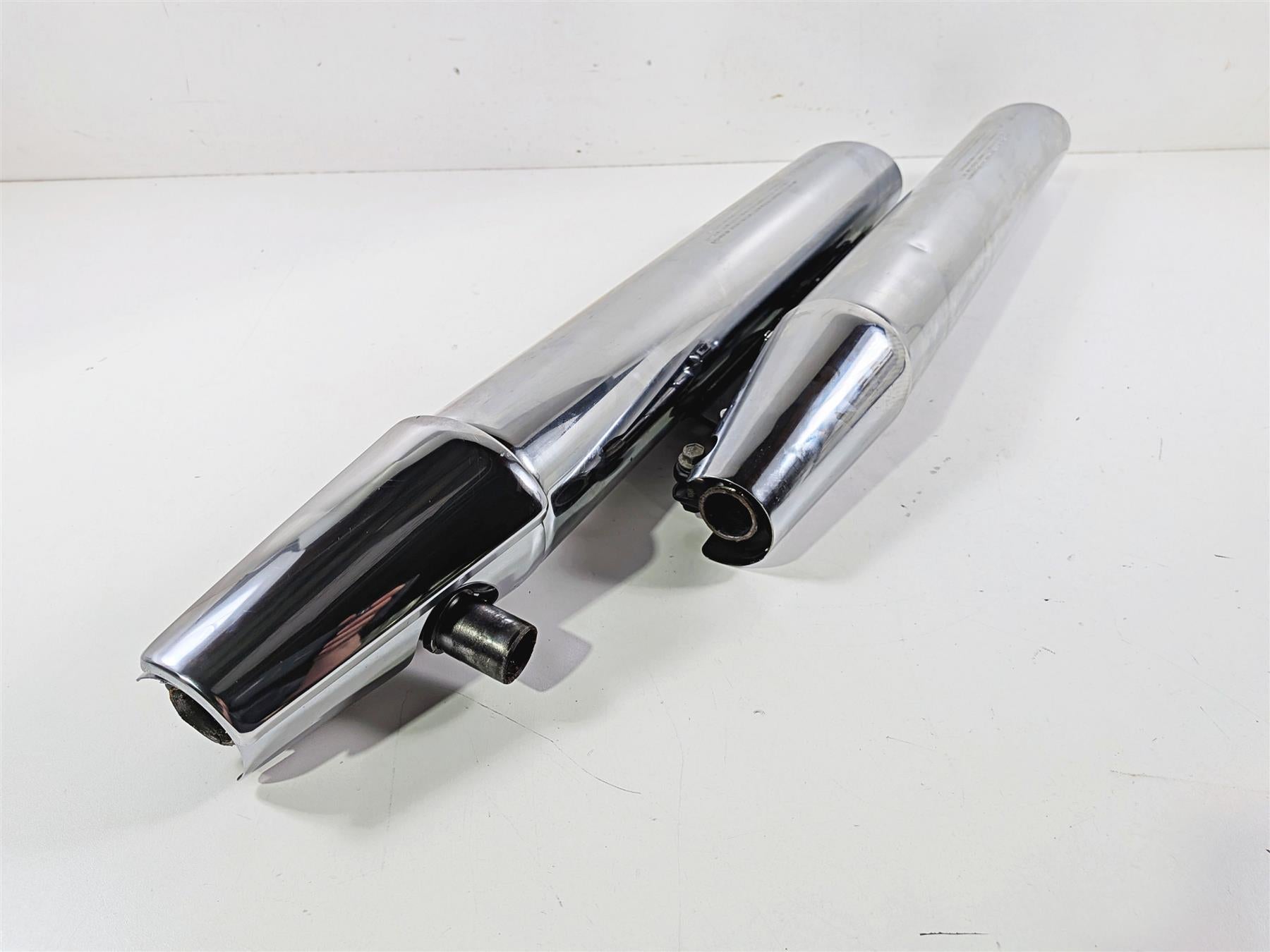 2005 Suzuki VZ800 M50 Boulevard Exhaust Muffler Silencer - Read 14340-41F12-H01 {{ shop.shopifyCountryName }} - Mototech271