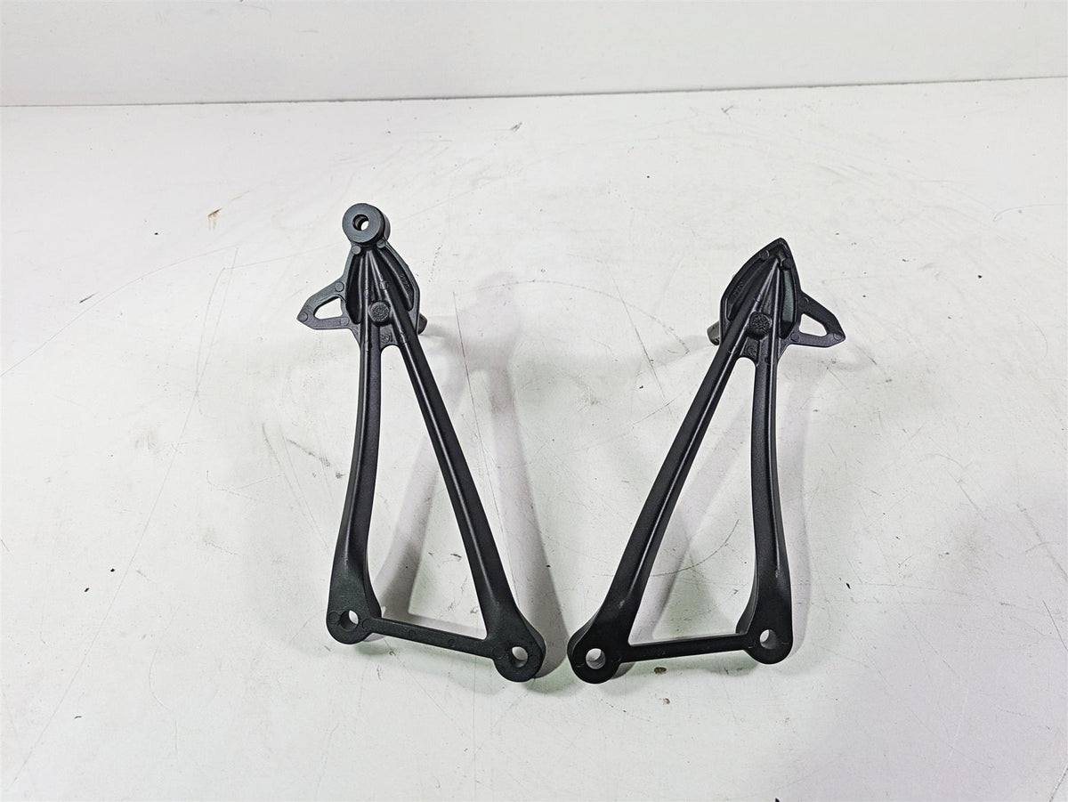 2020 Kawasaki ZX6R Ninja Passenger Footpeg Foot Peg Set 35063-0444-18R {{ shop.shopifyCountryName }} - Mototech271