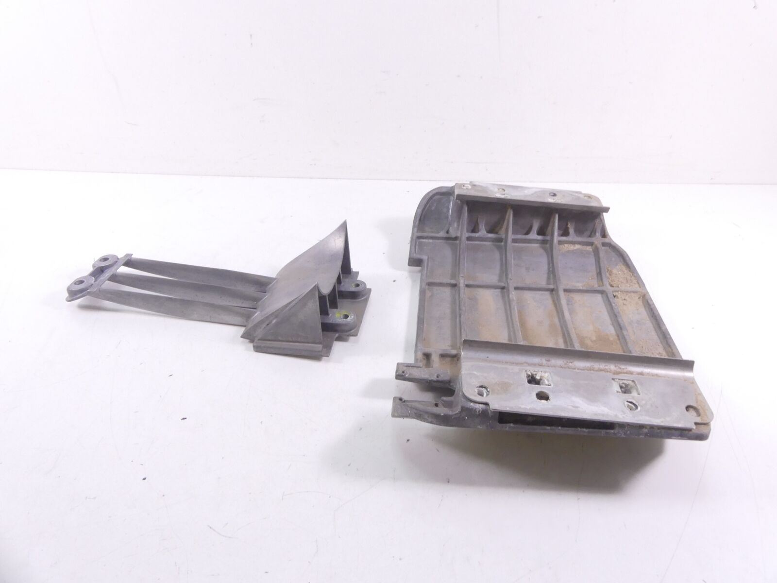 2013 Yamaha Waverunner VXS VX1800M Skid Plate Intake Screen Set 6CN-R1333-00-00 {{ shop.shopifyCountryName }} - Mototech271