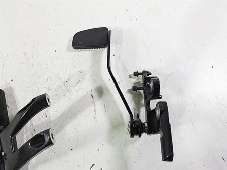 2019 Harley FLHCS Softail Heritage Front Right Floorboard + Brake Pedal 50600206 {{ shop.shopifyCountryName }} - Mototech271