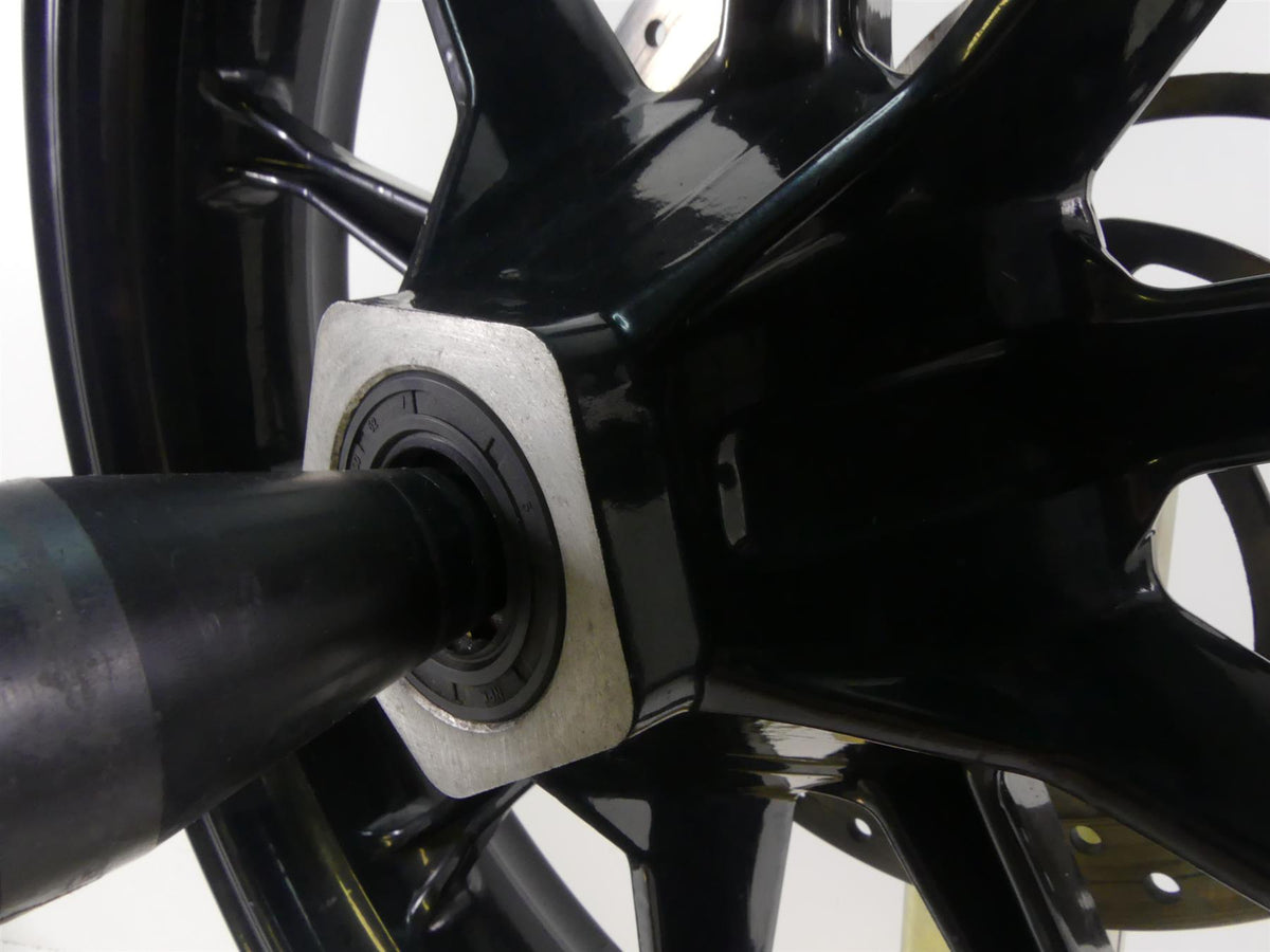 2017 Victory Octane 1200 Straight Front Wheel Rim 18x3.5 1522092-266 {{ shop.shopifyCountryName }} - Mototech271