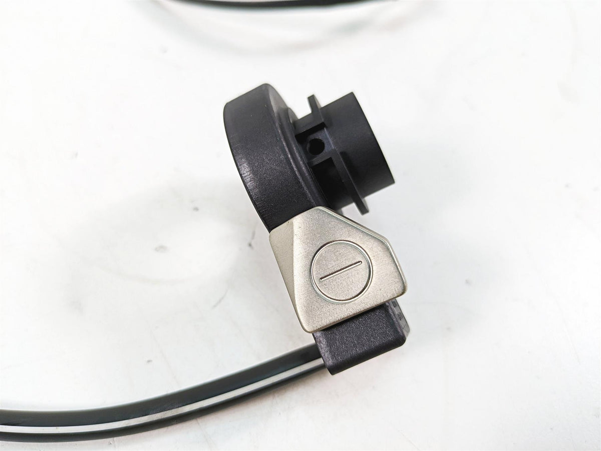 2020 Aprilia Tuono V4 Factory Left Traction Control Selector Switch 852398 {{ shop.shopifyCountryName }} - Mototech271