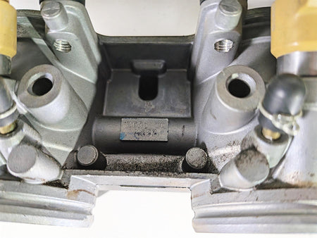 2016 Yamaha YZF R1 RN32 Mikuni Throttle Body Bodies Fuel Injectors 2CR-13750-00 {{ shop.shopifyCountryName }} - Mototech271