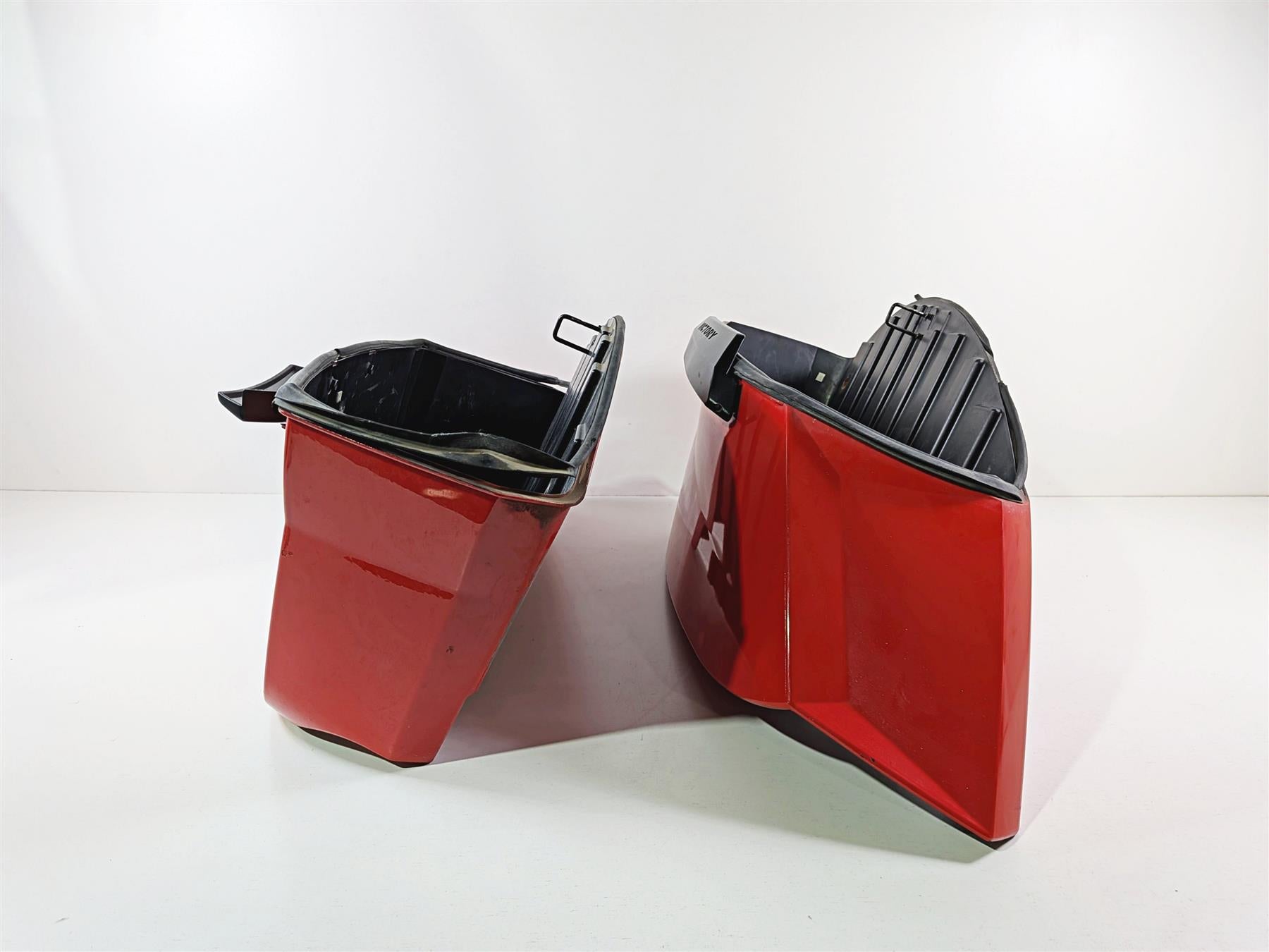 2016 Victory Cross Country Left Right Saddlebag Set - Red 5438372 5438373 {{ shop.shopifyCountryName }} - Mototech271