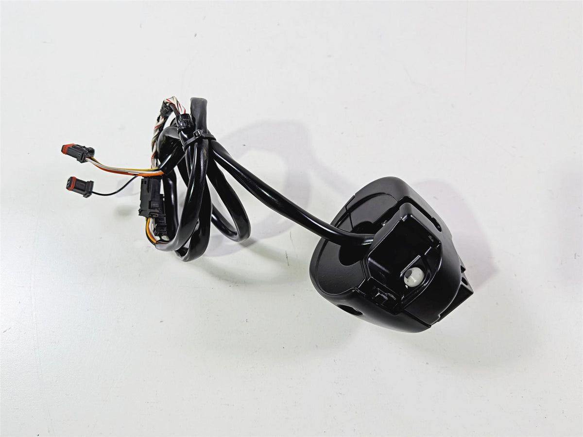 2024 Harley FXLRS Dyna Low Rider Right Hand TC Control Switch 71500462-Mototech271