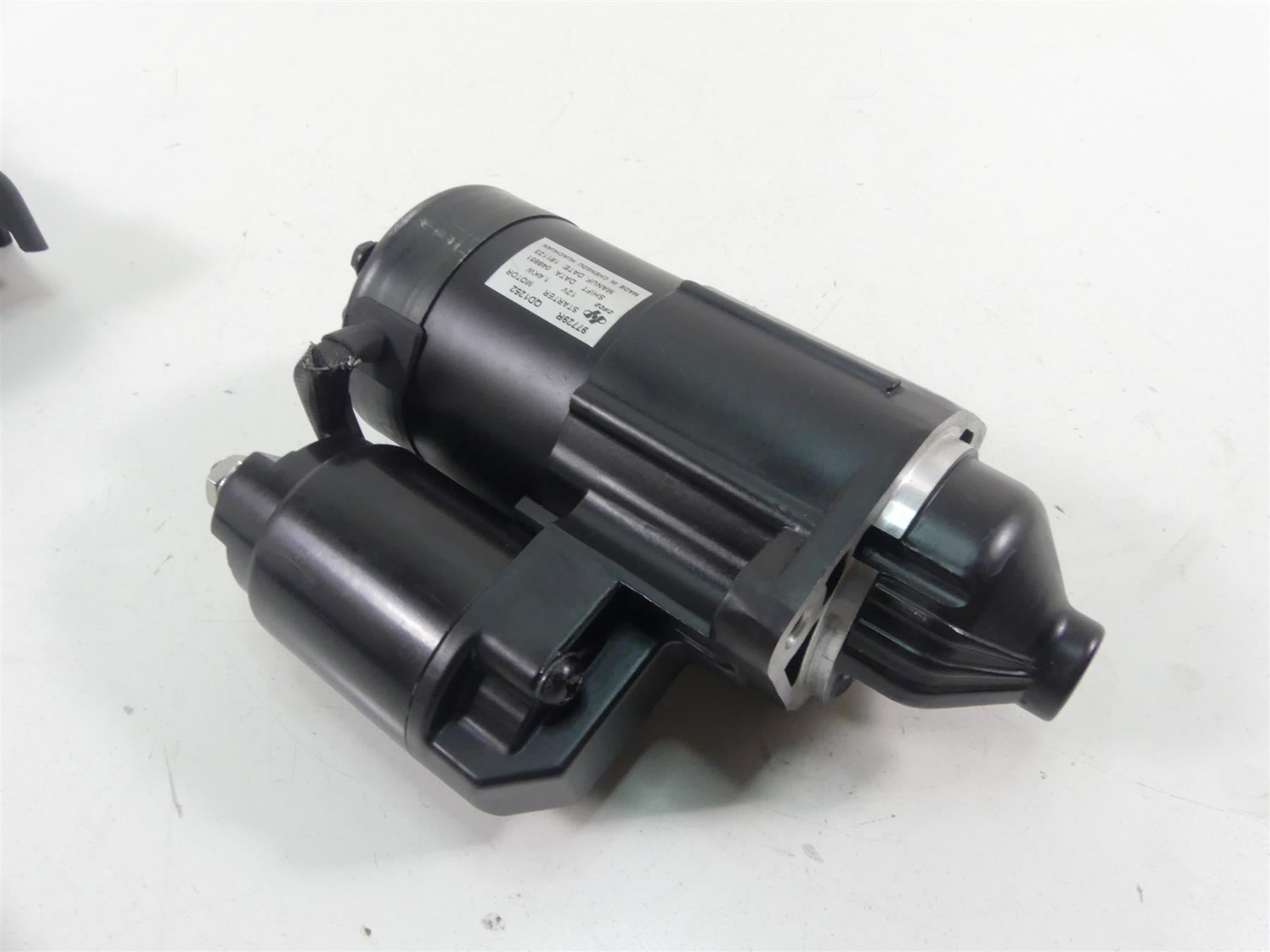 2019 Moto Guzzi V7 III Stone 750 Engine Starter Motor & Cover 97729R {{ shop.shopifyCountryName }} - Mototech271