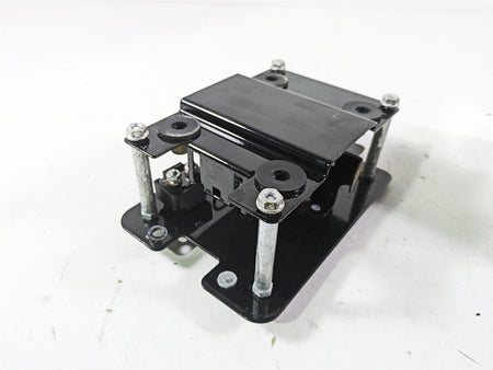 2003 Harley Dyna FXDL Low Rider 100TH Electrical Box Carrier & Cover 66333-99 {{ shop.shopifyCountryName }} - Mototech271