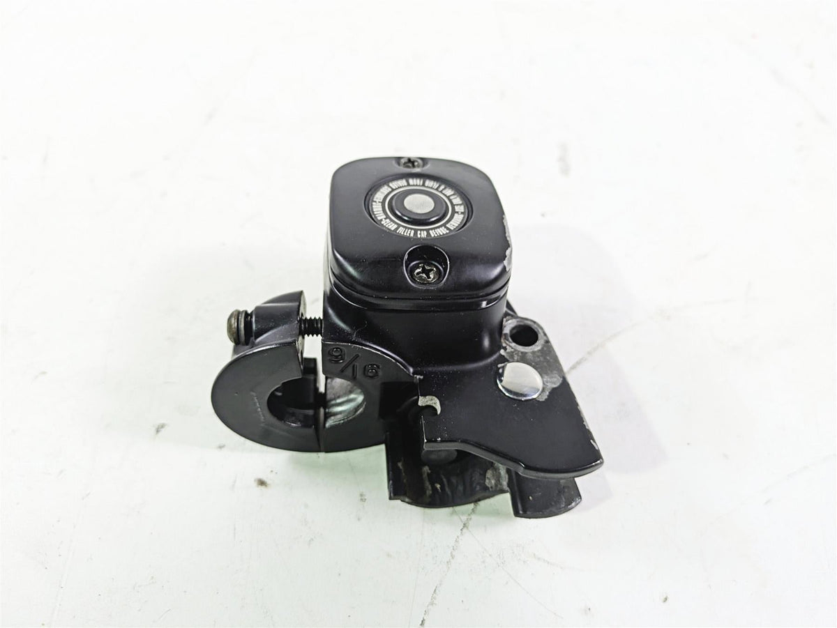 2004 Harley FLSTCI Softail Heritage Front Master Cylinder 9/16 45019-96F {{ shop.shopifyCountryName }} - Mototech271