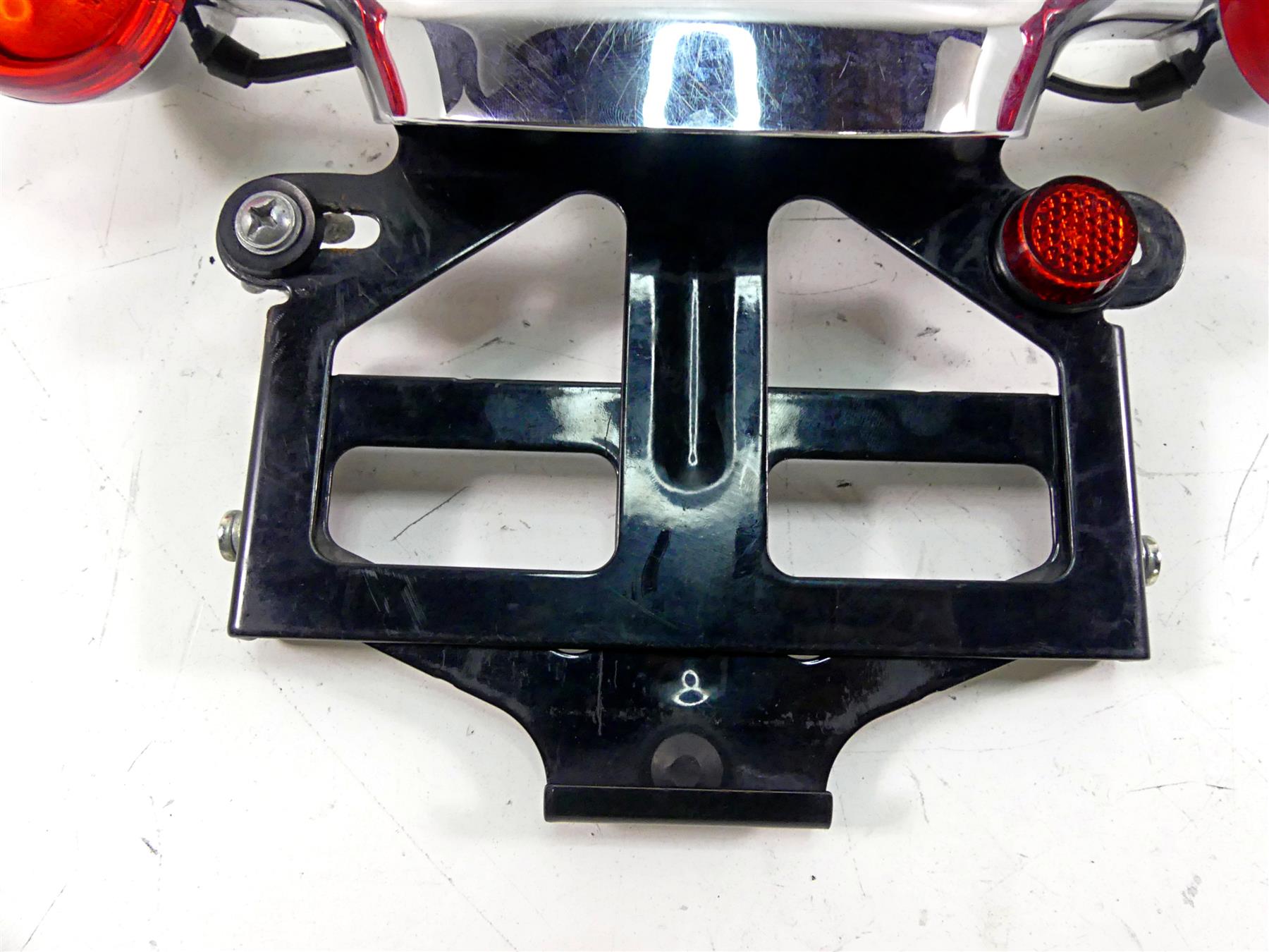 2008 Harley Touring FLHX Street Glide Rear Blinker Bar Plate Holder Set 68629-05 {{ shop.shopifyCountryName }} - Mototech271