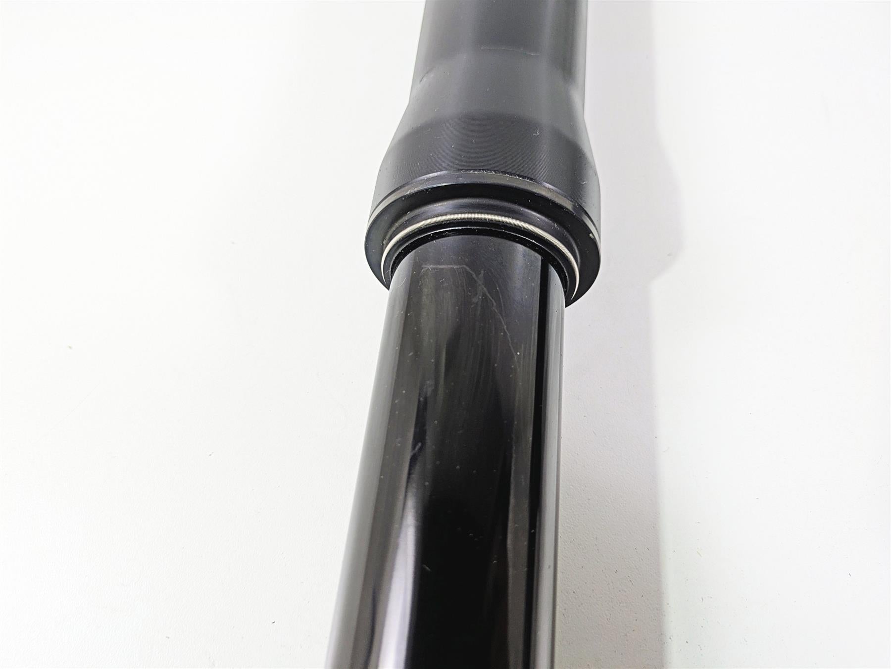 2022 Ducati Hypermotard 950 Straight Marzocchi Front Forks 34420983A 34520983A {{ shop.shopifyCountryName }} - Mototech271