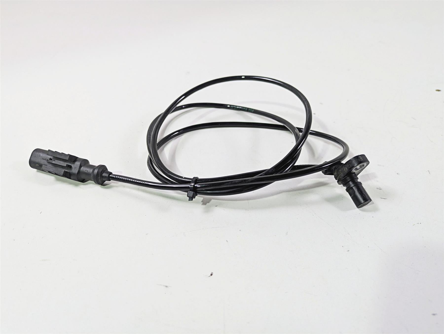 2017 KTM 1290 Super Duke GT Rear Abs Brake Wheel Speed Sensor 76042025000 {{ shop.shopifyCountryName }} - Mototech271