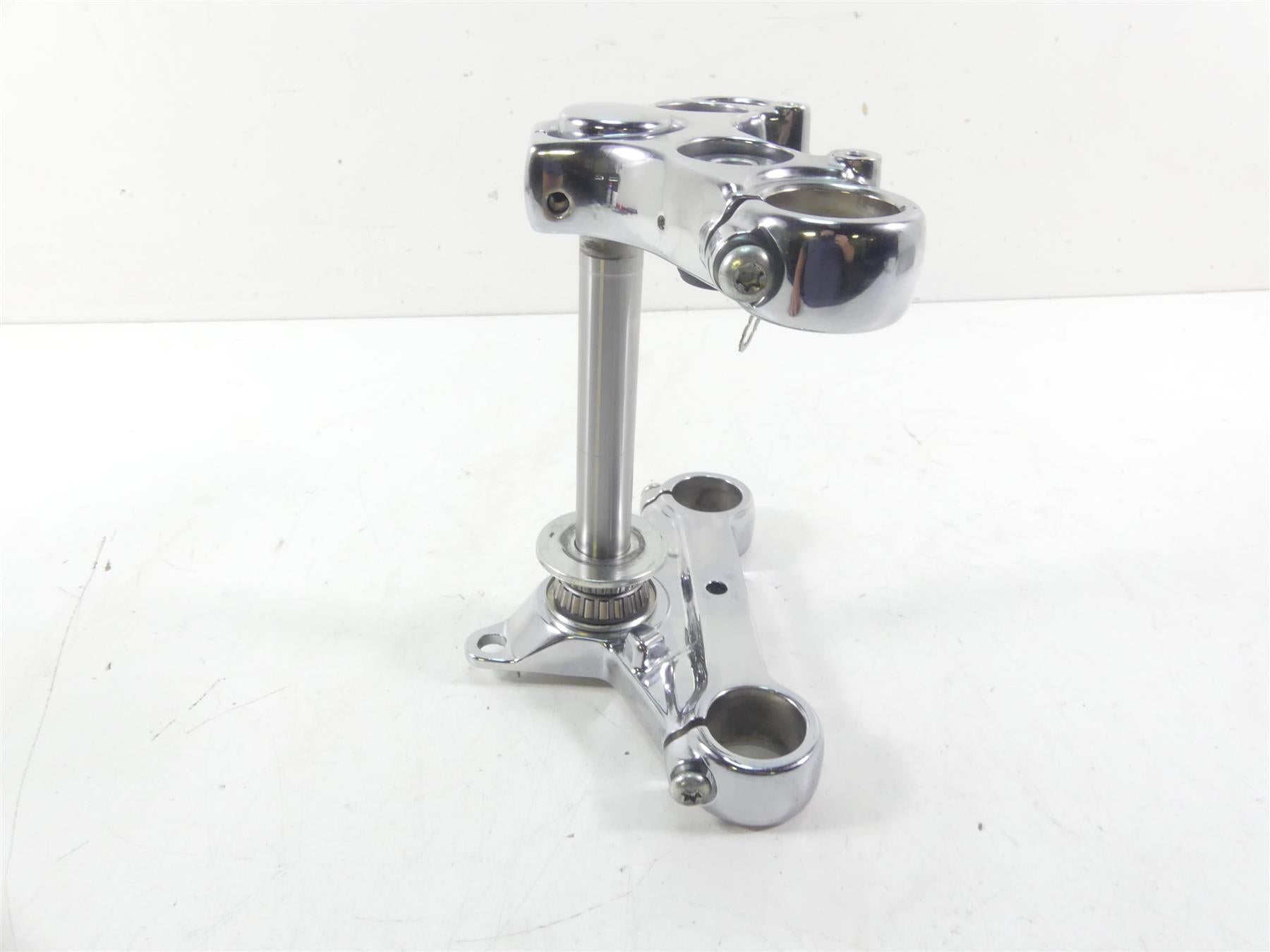 2000 Harley Dyna FXR4 CVO Super Glide Upper Lower Triple Tree Set 46183-99 {{ shop.shopifyCountryName }} - Mototech271