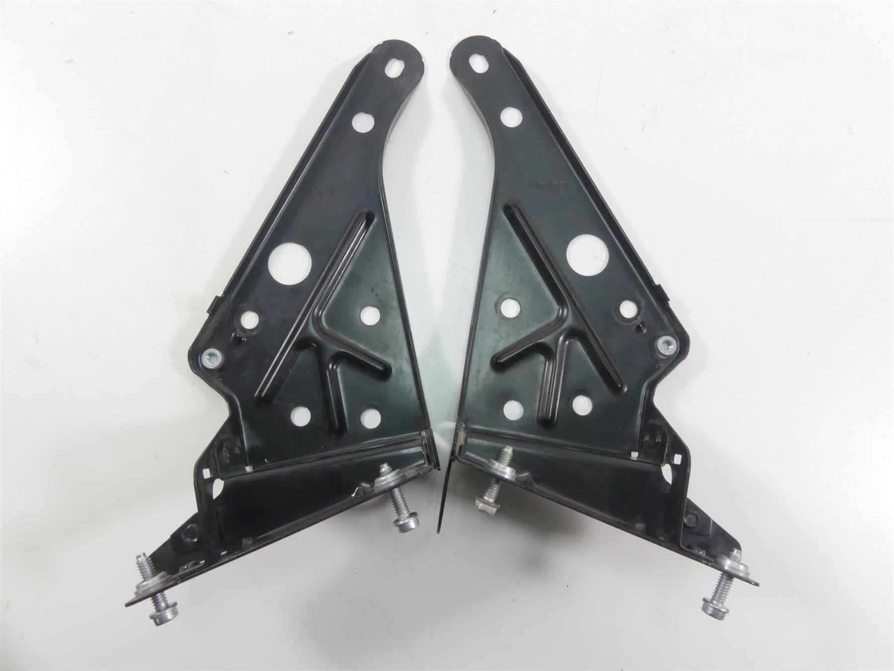 2014 Harley Touring FLHTK Electra Glide Front Fairing Mount Holders 57000186 {{ shop.shopifyCountryName }} - Mototech271