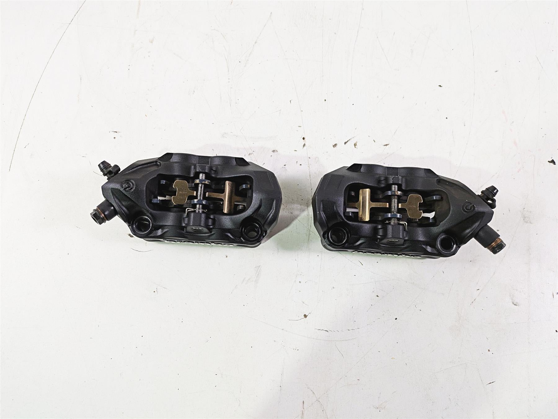 2022 Harley RA1250 S Pan America Front Brake Caliper Set Brembo 100mm 41300231 {{ shop.shopifyCountryName }} - Mototech271