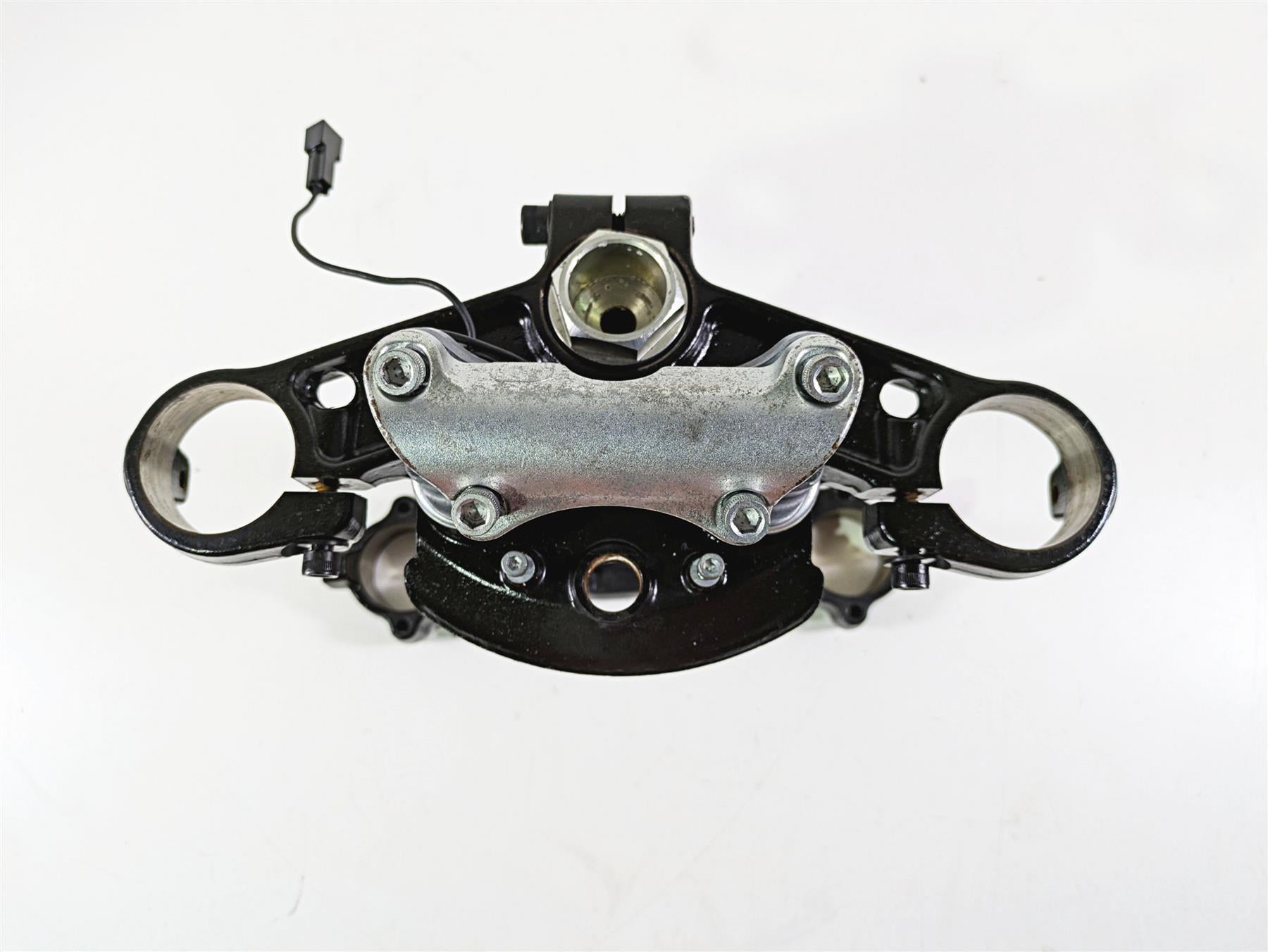 2017 Harley Touring FLHTKSE CVO E-Glide Upper Lower Triple Tree 49mm 45900091A {{ shop.shopifyCountryName }} - Mototech271