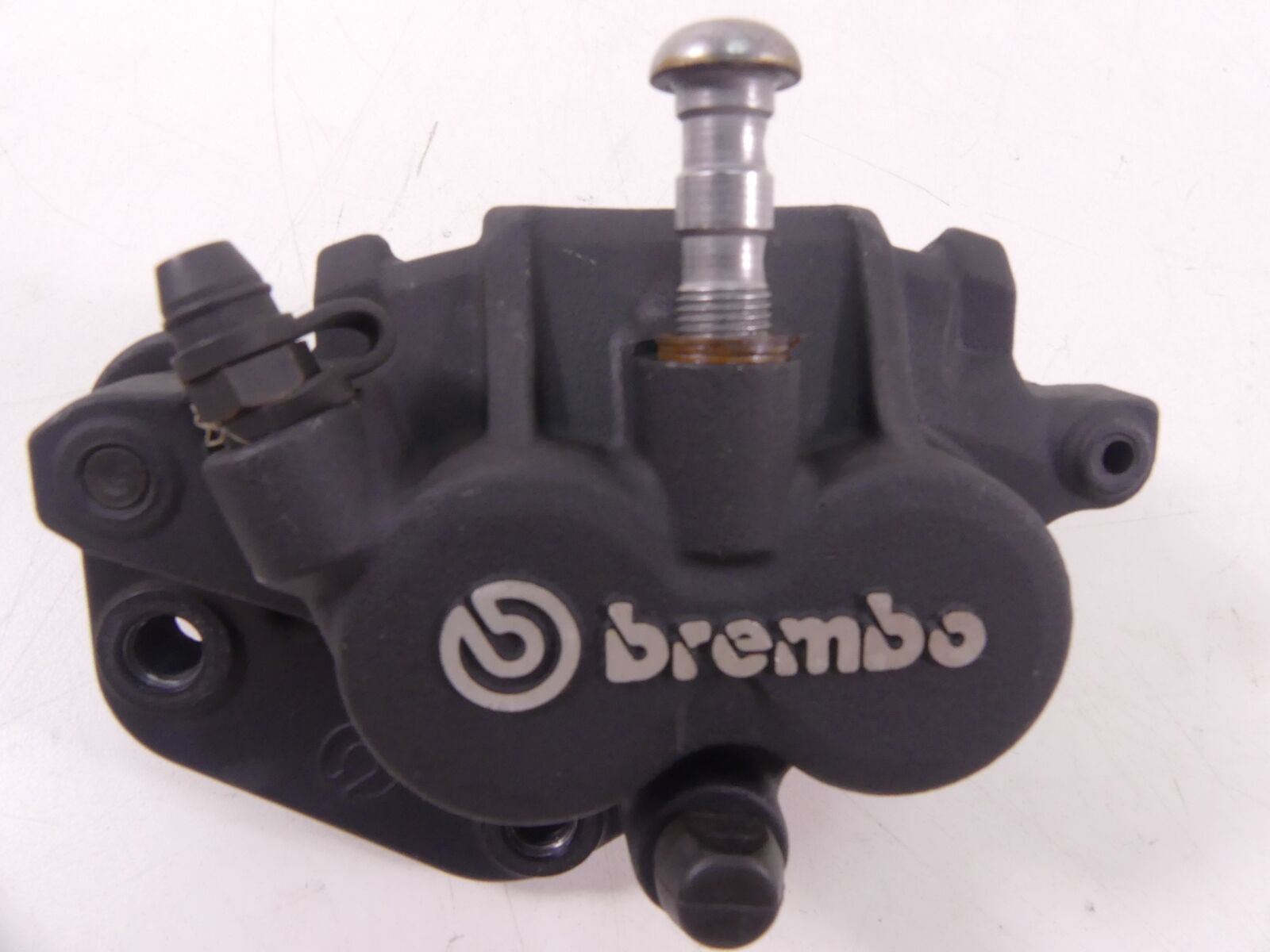 2013 BMW F800GS K72 Front Brembo Brake Caliper Set 34117716715 34117716716 {{ shop.shopifyCountryName }} - Mototech271