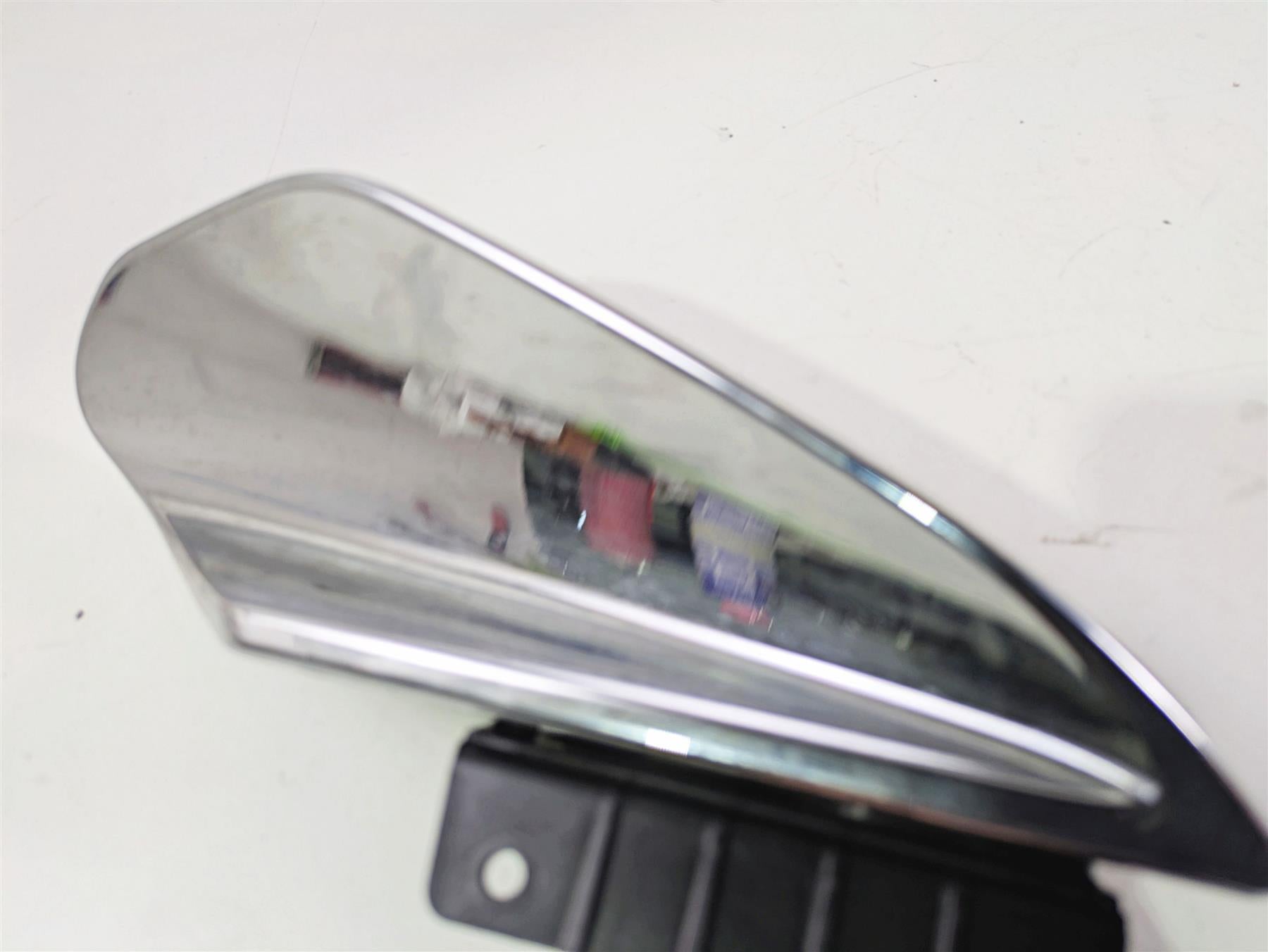 2014 BMW K1600 GTL K48 Left Front Wind Deflector 46637727533 {{ shop.shopifyCountryName }} - Mototech271