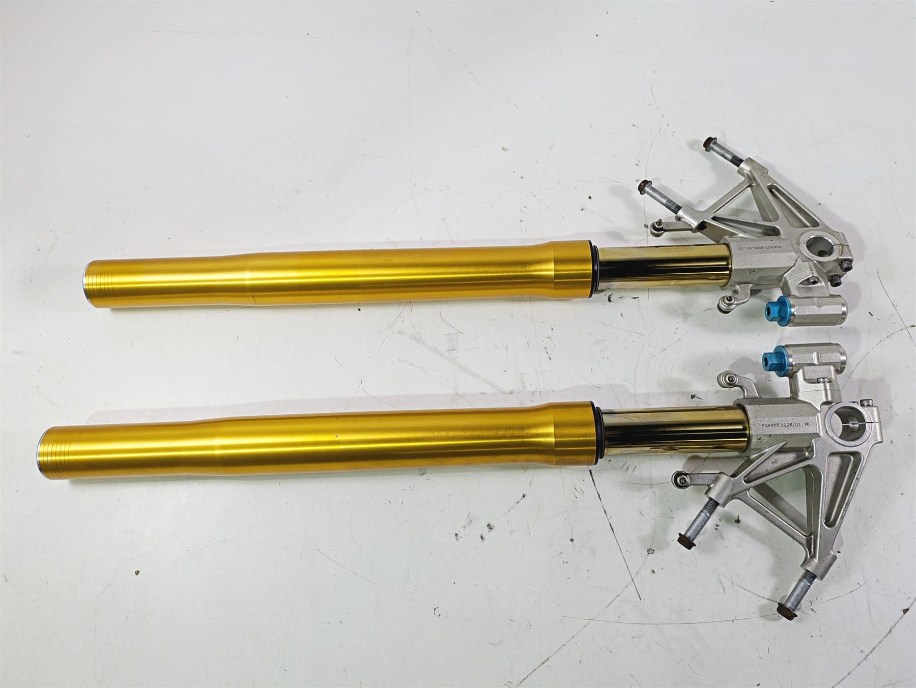 2008 Aprilia RSVR 1000 Factory Straight Ohlins Front Fork Leg Set AP8163062 {{ shop.shopifyCountryName }} - Mototech271