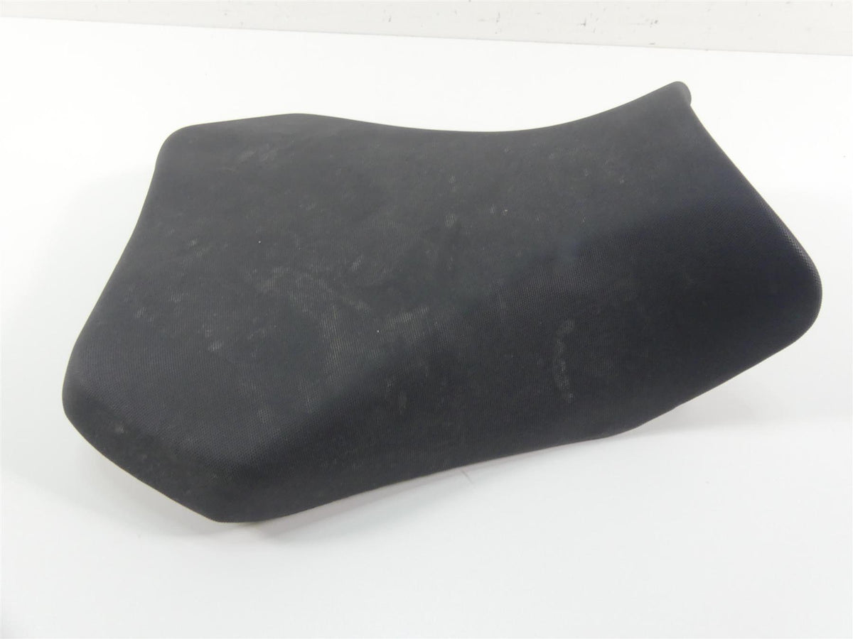 2022 Suzuki GSXR750 Front Rider Driver Seat Saddle - No Tears 45100-14J11-DW2 {{ shop.shopifyCountryName }} - Mototech271