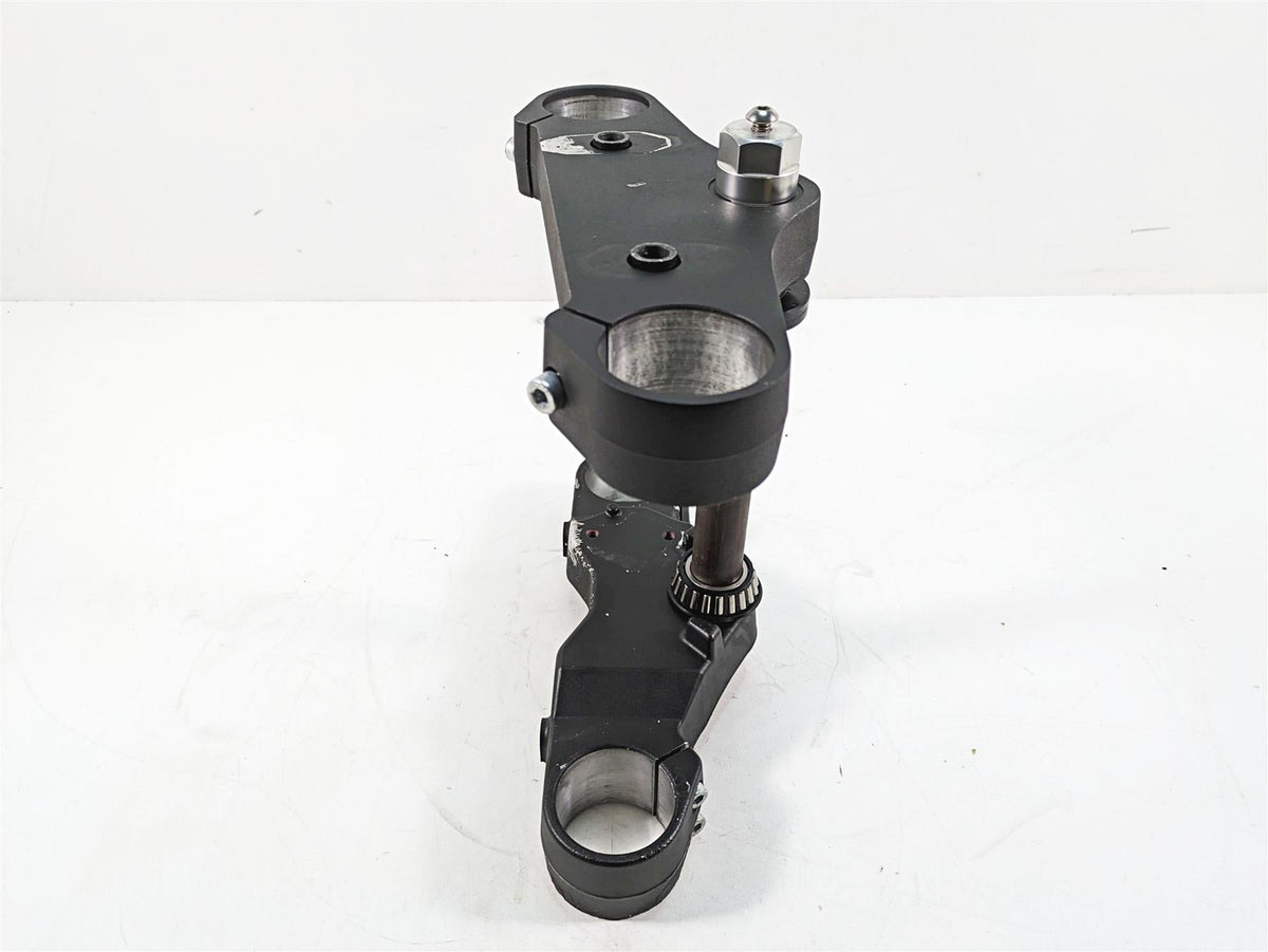 2016 Suzuki M109R VZR1800 Upper Lower Triple Tree Set 51311-48G30 51410-48G30 {{ shop.shopifyCountryName }} - Mototech271