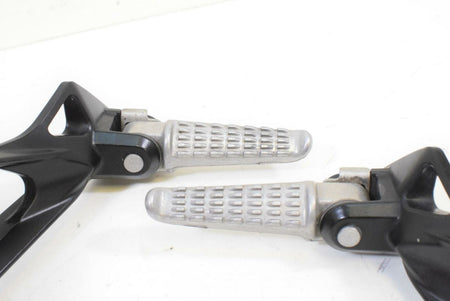 2007 Kawasaki ZX6R ZX636 ZX6 Ninja Rear Passenger Footpeg Set 35063-0145-W9 {{ shop.shopifyCountryName }} - Mototech271