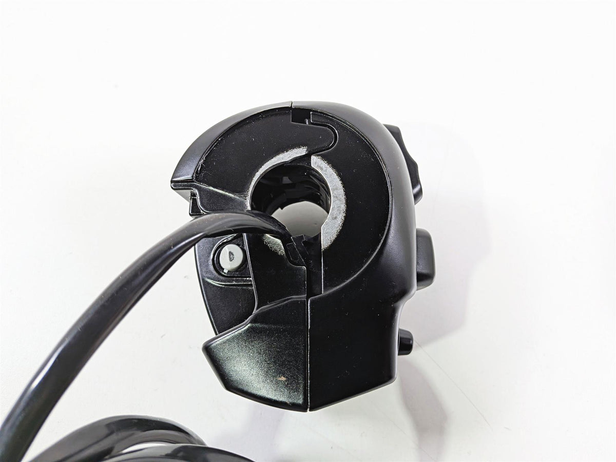 2018 Harley FLHTCU Touring Electra Glide Right Hand Control Switch 71500129C-Mototech271