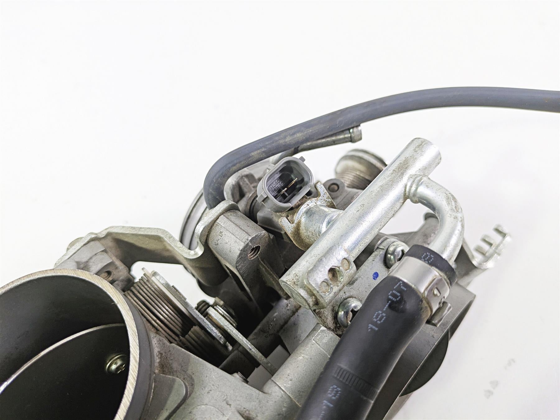 2019 Suzuki M109R VZR1800 Boulevard Throttle Body Bodies Mikuni 13405-48G20 {{ shop.shopifyCountryName }} - Mototech271