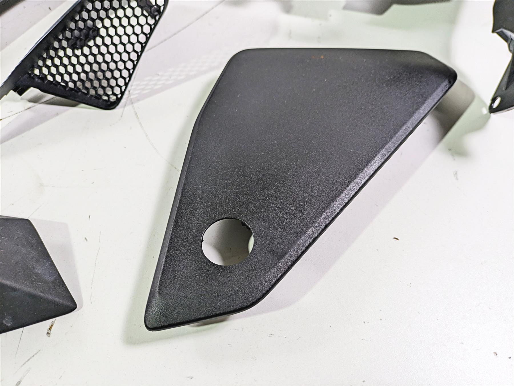 2022 KTM 1290 Super Adventure S Plastic Infill Cover Fairing Set 61908061100 {{ shop.shopifyCountryName }} - Mototech271