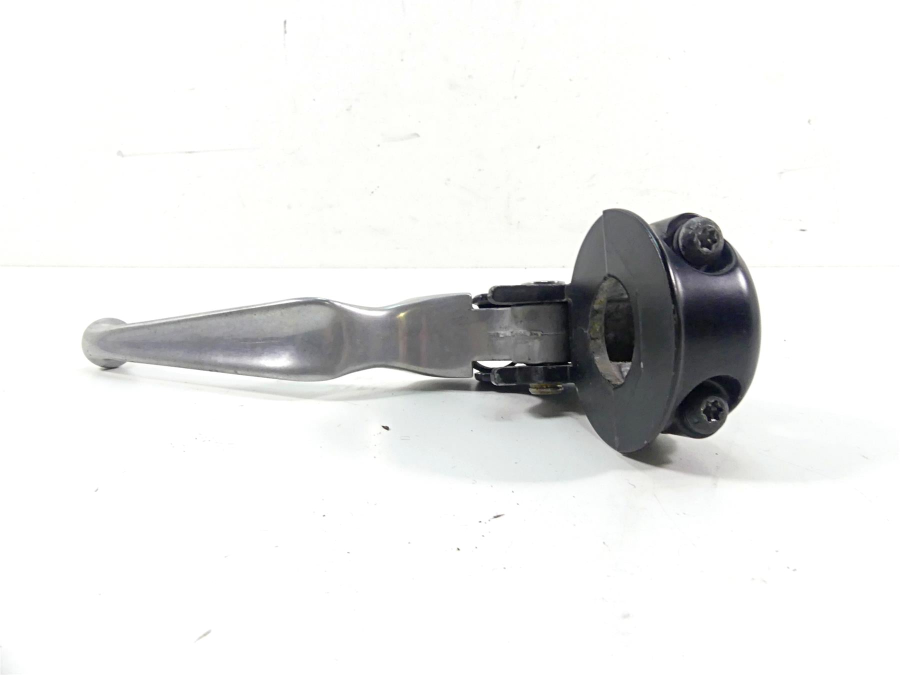 2004 Harley Touring FLHTCUI Electra Glide Clutch Perch & Lever 38608-96 45015-96 {{ shop.shopifyCountryName }} - Mototech271