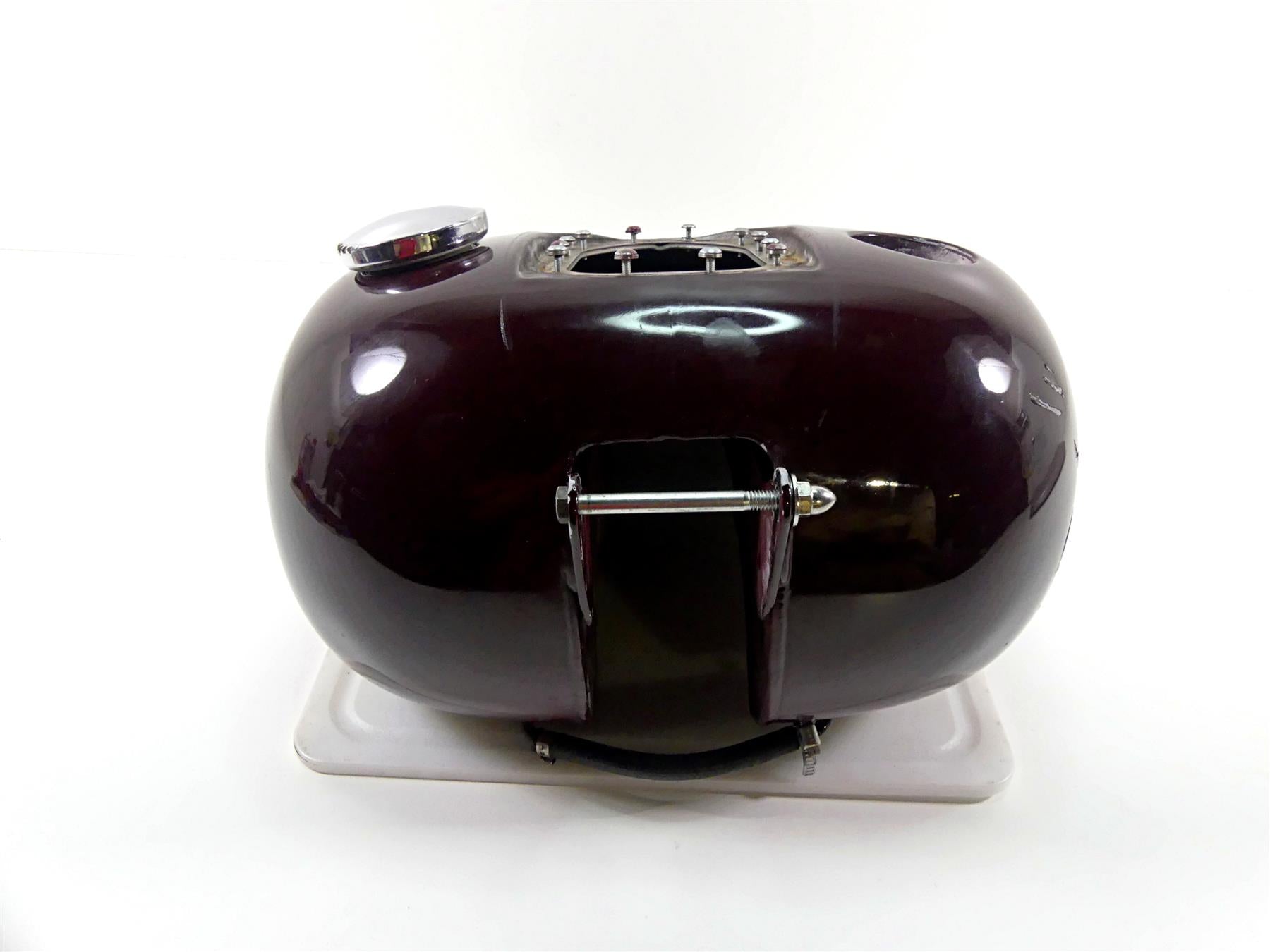 2017 Harley Dyna FXDB Street Bob Fuel Gas Petrol Tank -Dented 61000707 {{ shop.shopifyCountryName }} - Mototech271