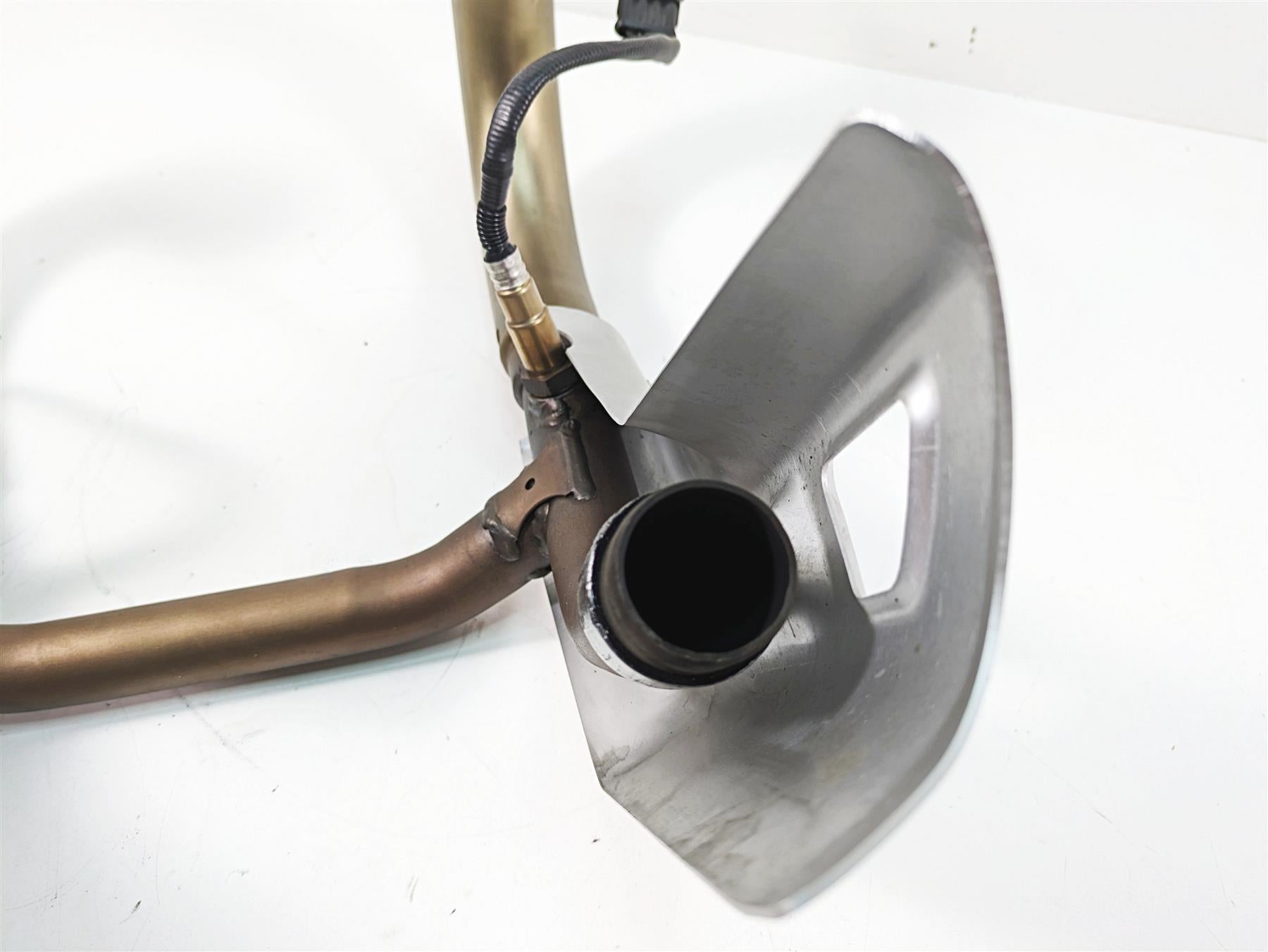2020 Moto Guzzi V85 TT Adventure Oem Exhaust Header Pipes Manifold 2B006365 {{ shop.shopifyCountryName }} - Mototech271