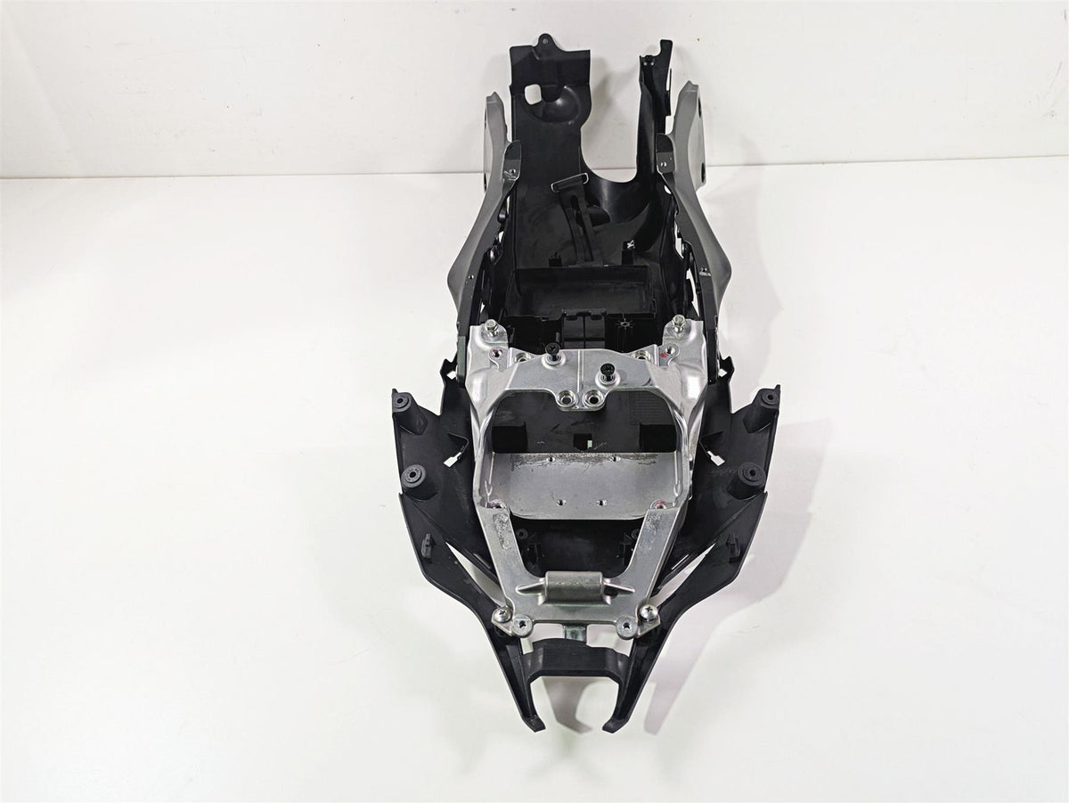 2016 Kawasaki ZX10R Ninja Rear Subframe & Inner Fender 32160-0801 32160-0885 {{ shop.shopifyCountryName }} - Mototech271