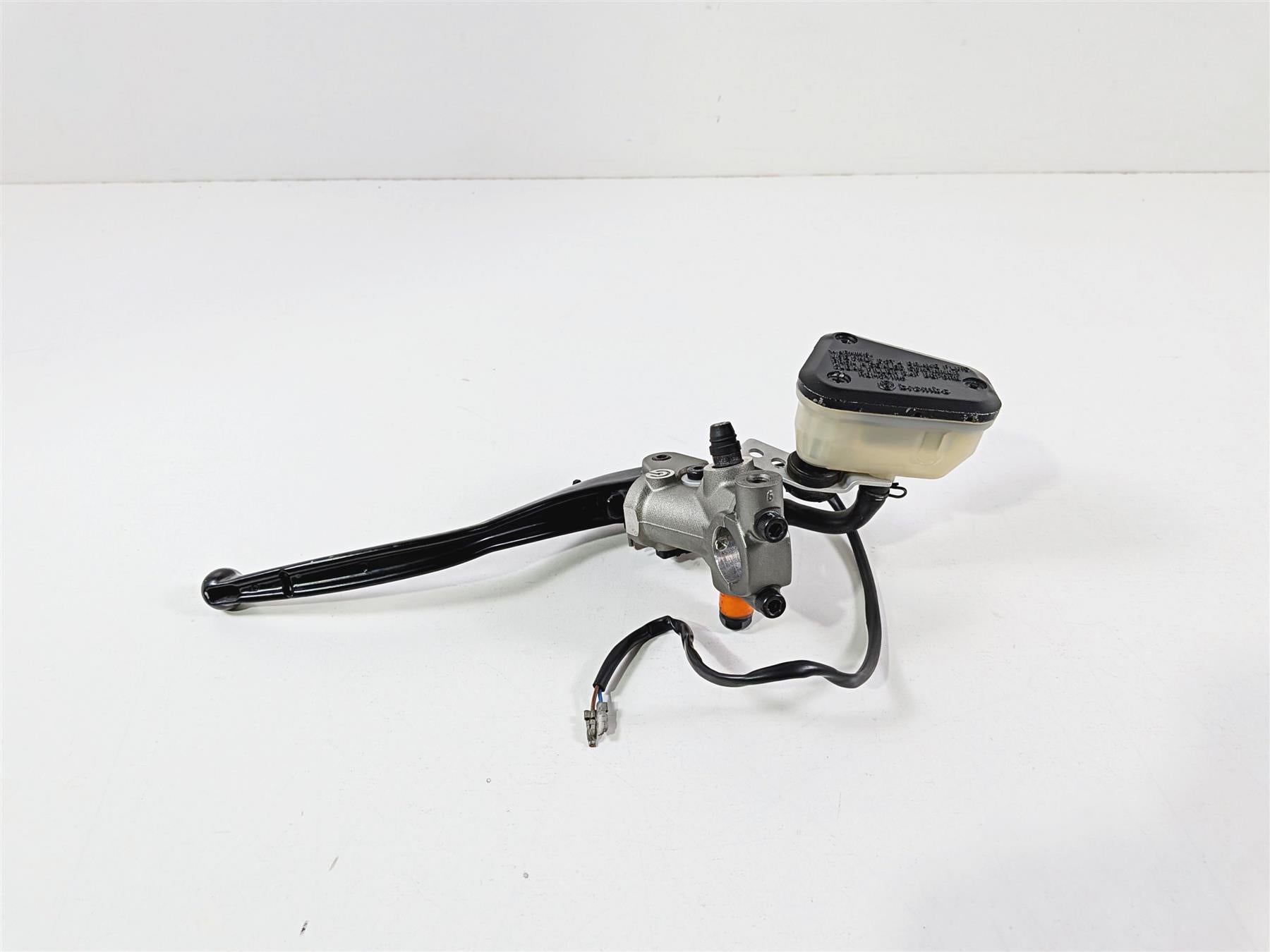 2011 Ducati Streetfighter 1098 S Brembo Clutch Radial Master Cylinder 63040485A {{ shop.shopifyCountryName }} - Mototech271