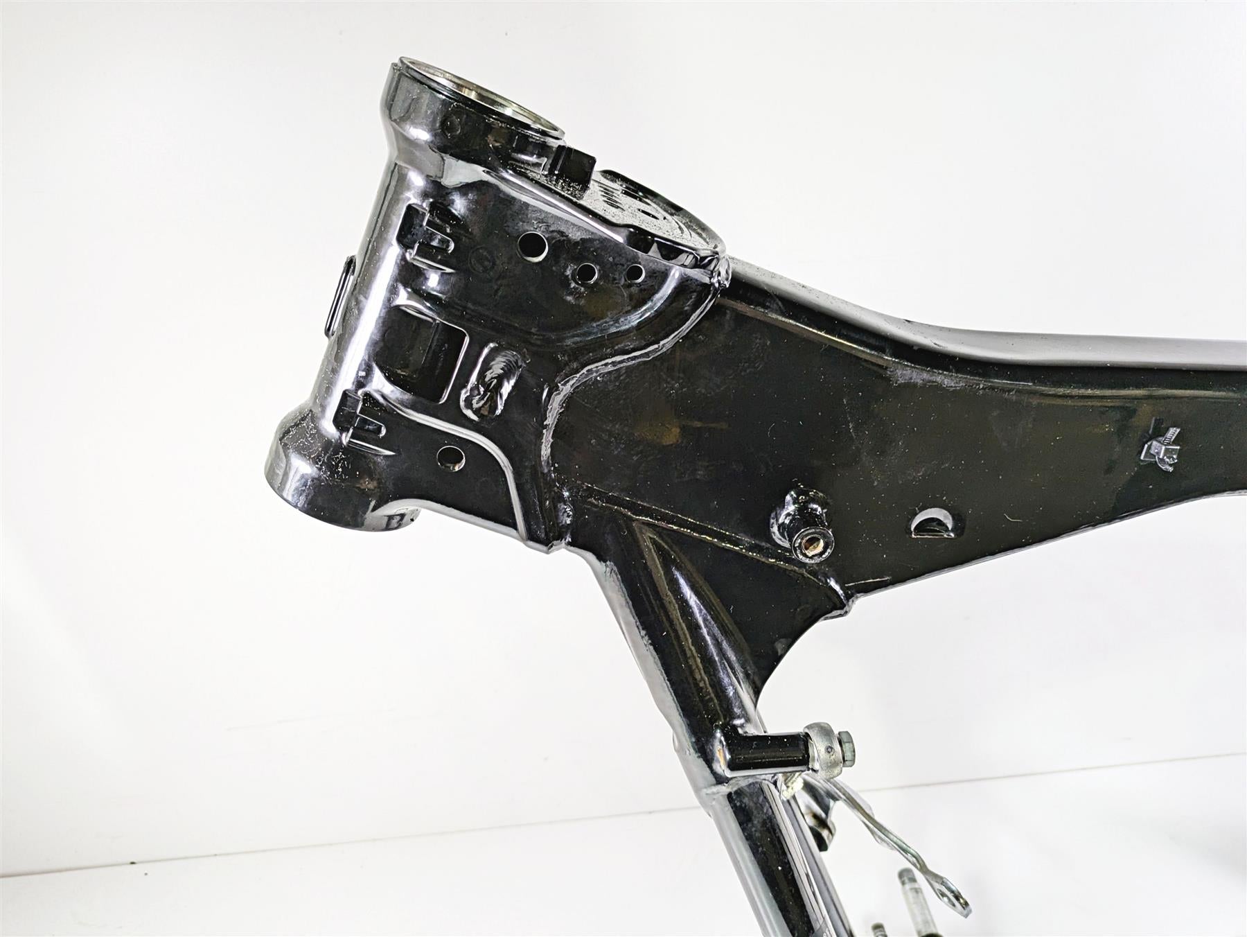 2017 Harley Touring FLHTKSE CVO E-Glide Straight Main Frame Chassis With Salvage Louisiana Title 47000344 {{ shop.shopifyCountryName }} - Mototech271