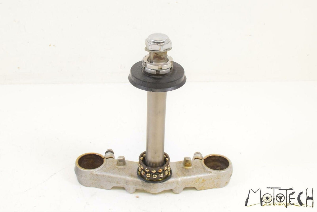 2006 Suzuki SV650 S Lower Triple Tree Steering Clamp 51410-17G20 {{ shop.shopifyCountryName }} - Mototech271