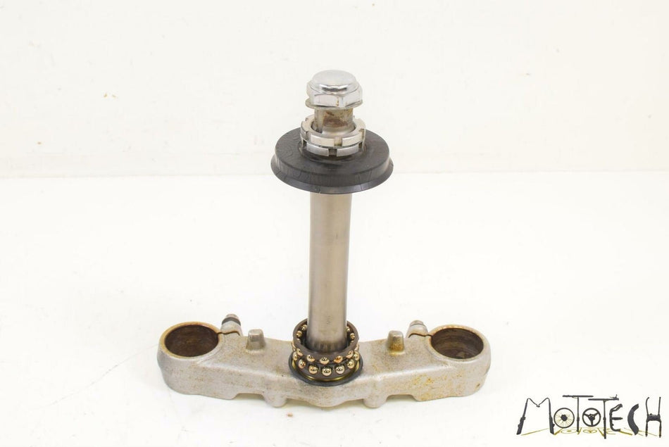 2006 Suzuki SV650 S Lower Triple Tree Steering Clamp 51410-17G20 {{ shop.shopifyCountryName }} - Mototech271